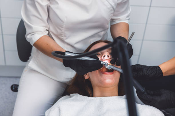 Best Emergency Wisdom Tooth Extraction in Munsons Corners, NY